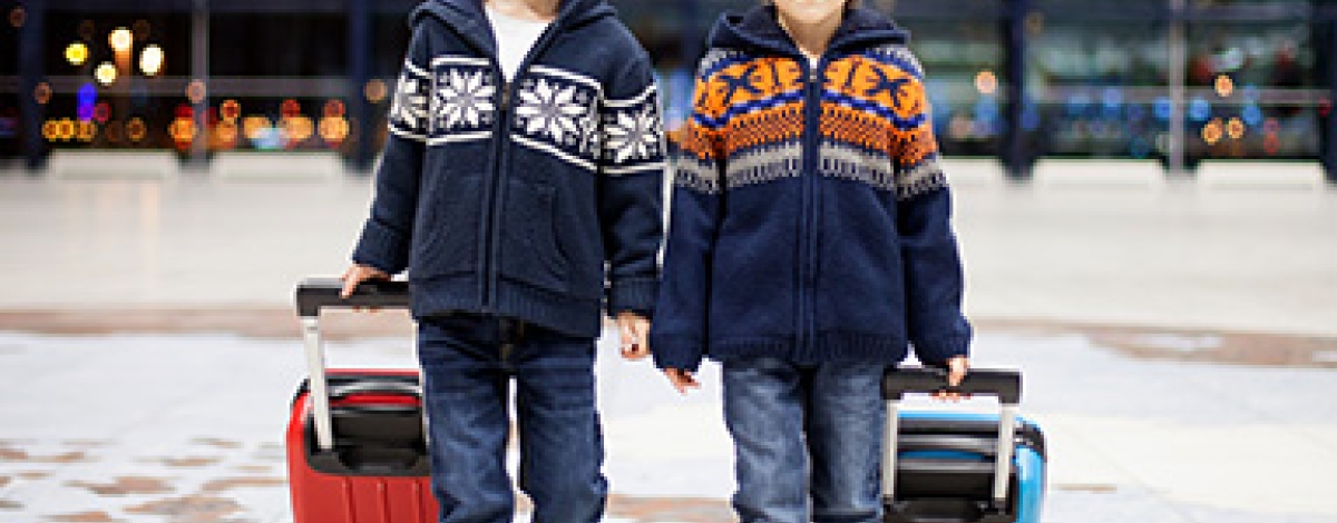 Tips for Traveling with Young Children During the Holidays | JCFS