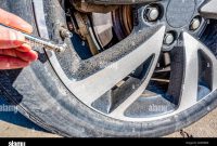 How To Check And Maintain Vehicle Tire Pressure Easily